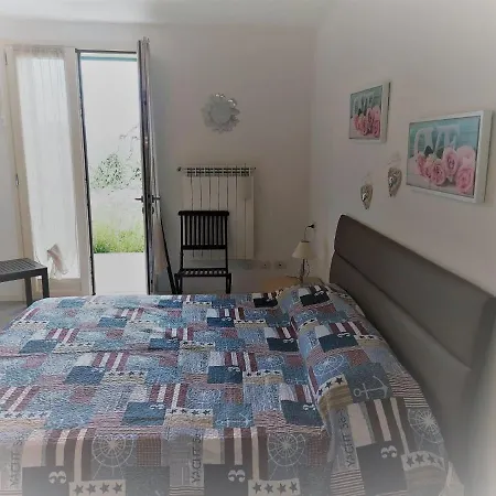 Holiday home Locazione Turistica Greta - Pgi190